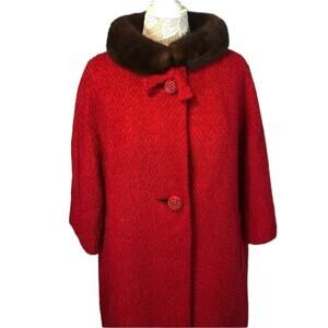 1950 American Vintage Stroock Vintage Red Boucle wool fur collar coat medium